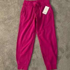 Athleta Triumph Jogger - New With Tags